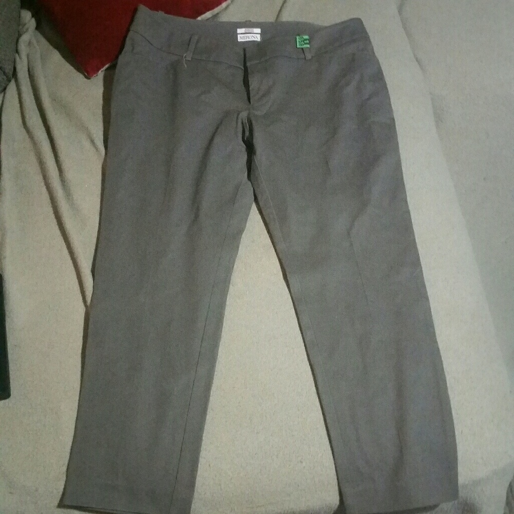 Flattering Modern cropped pants
